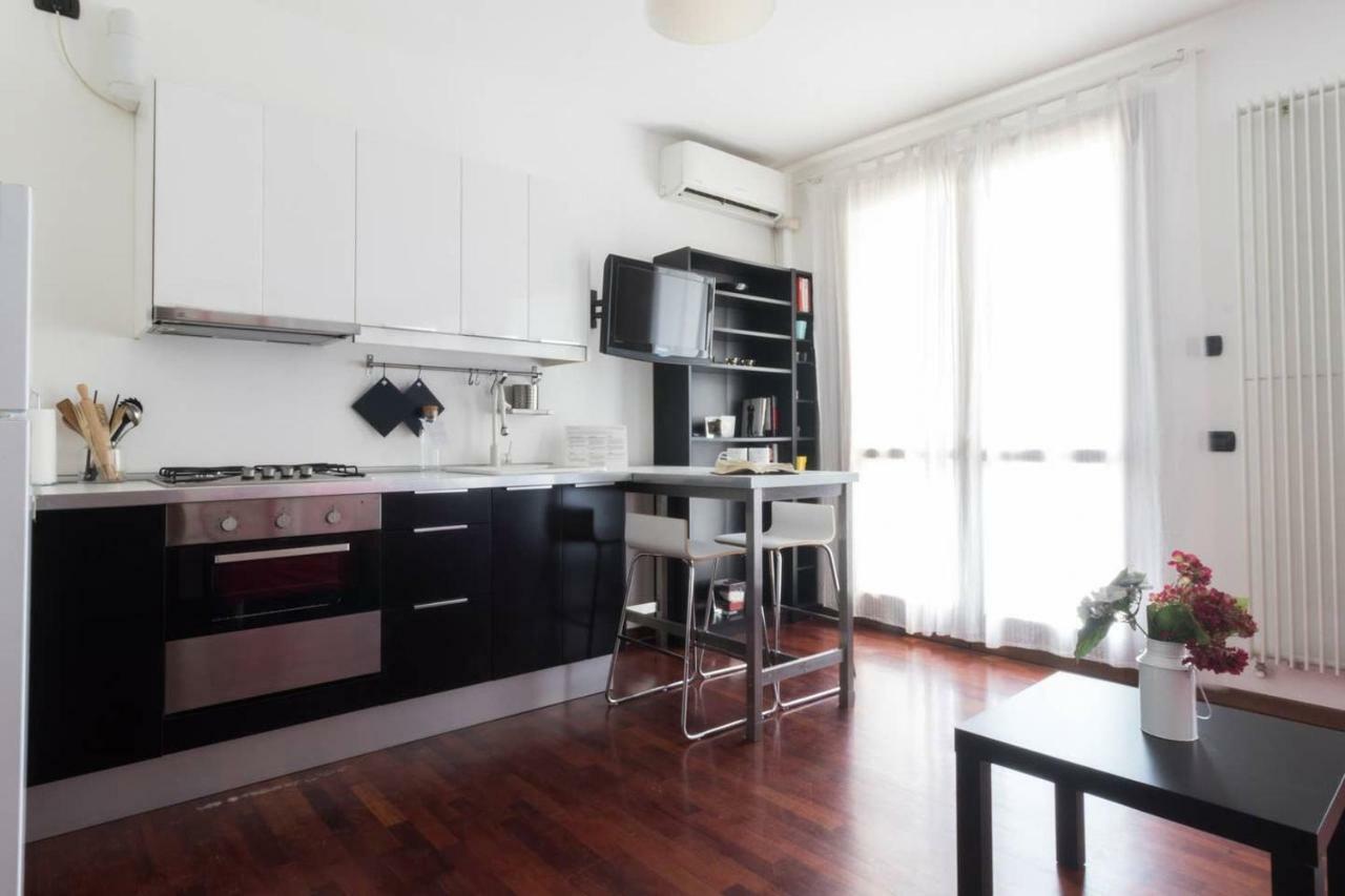 Apartament Italianway - Carrara 5 Mediolan Zewnętrze zdjęcie